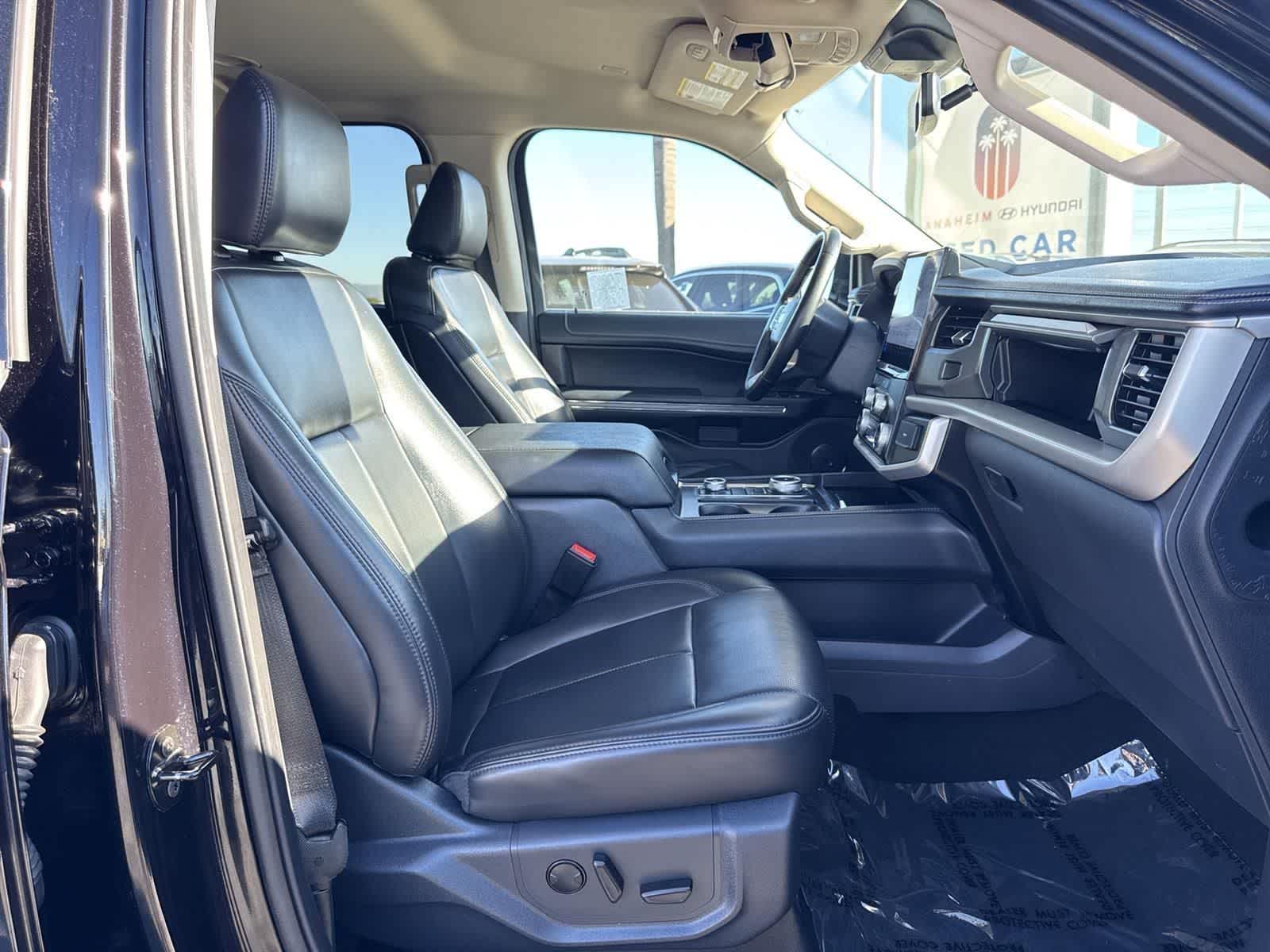 Thumbnail: 2024 Ford Expedition - 20