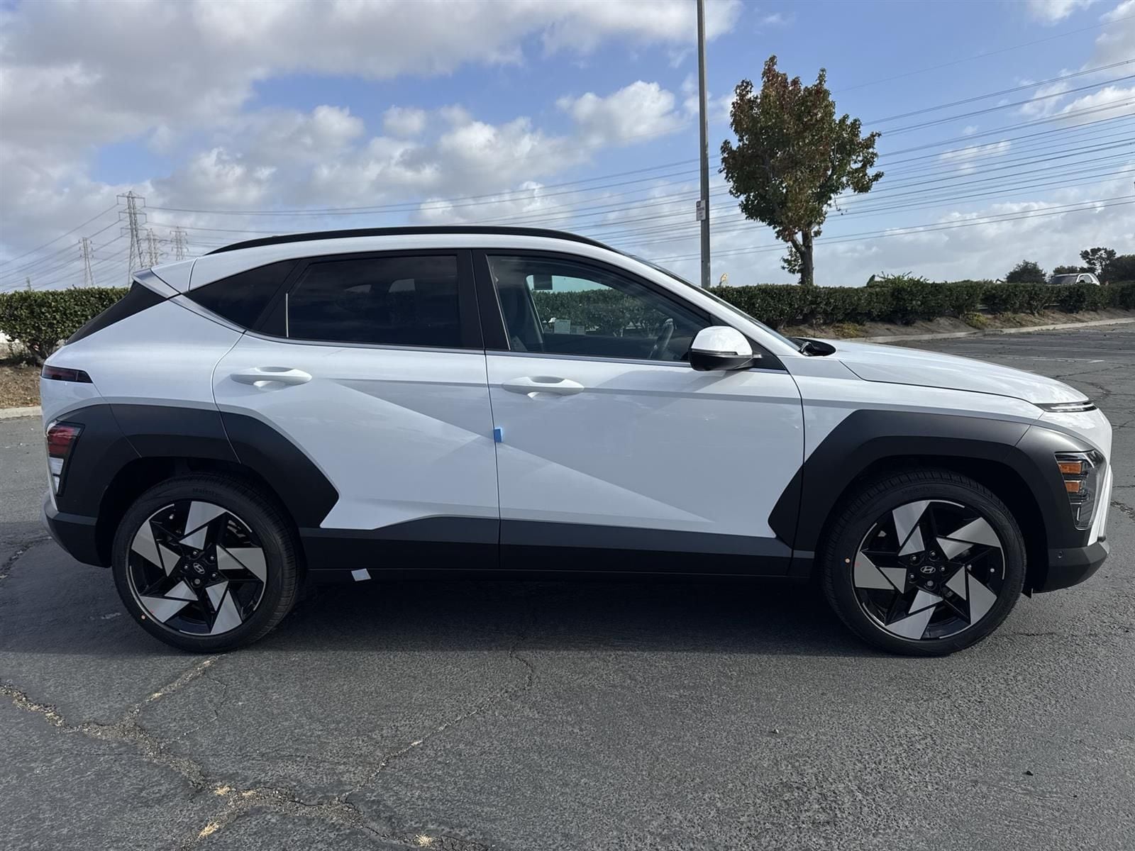 Thumbnail: 2026 Hyundai Kona - 3