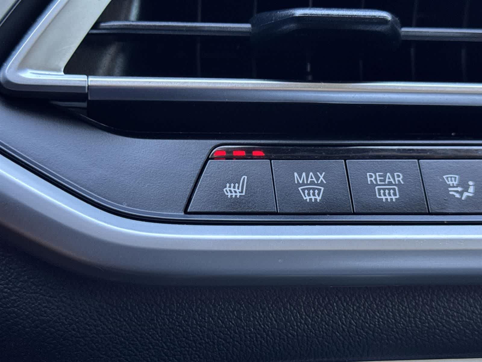 Thumbnail: 2022 BMW X7 - 20