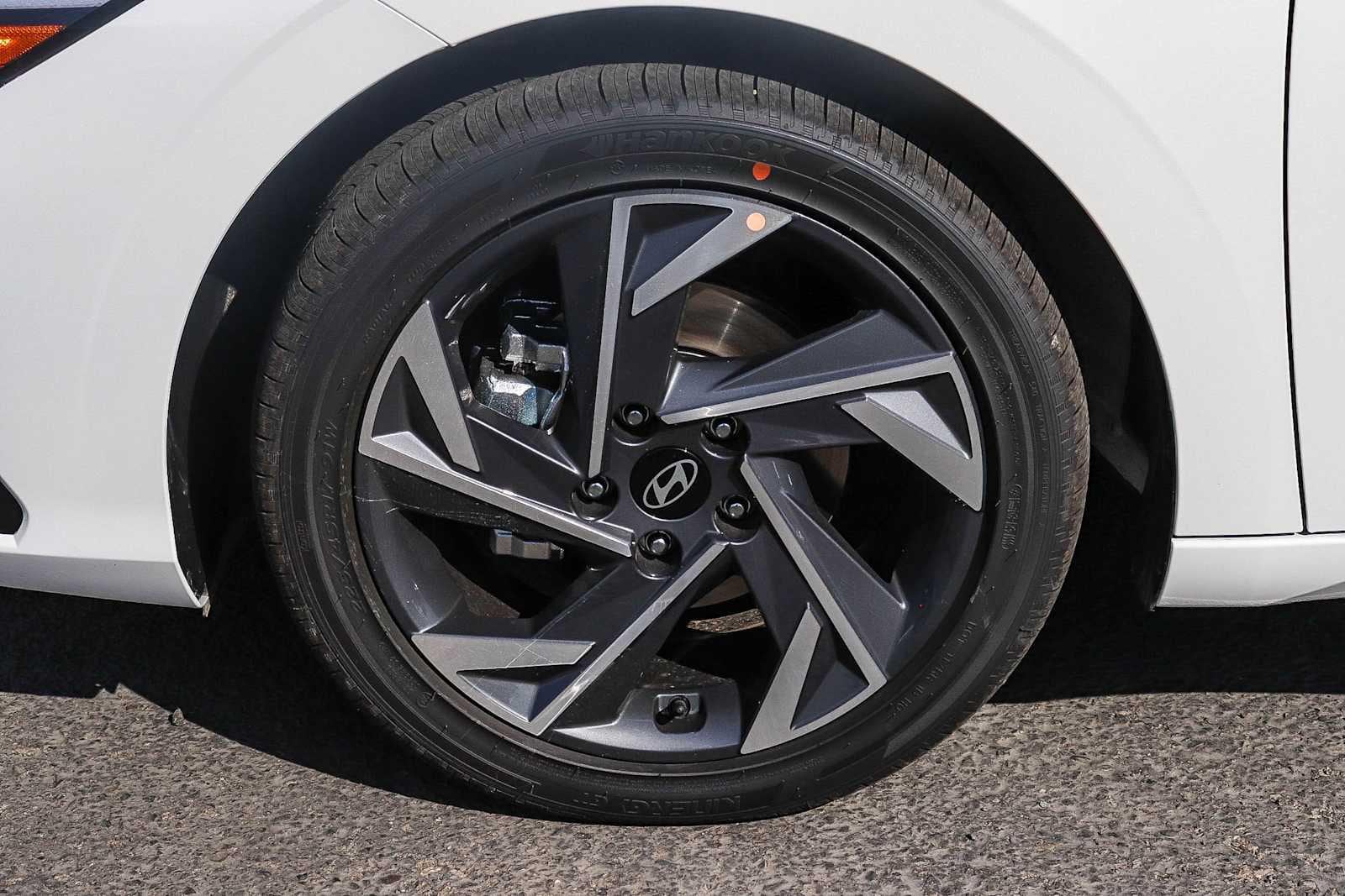 Thumbnail: 2026 Hyundai Elantra - 12