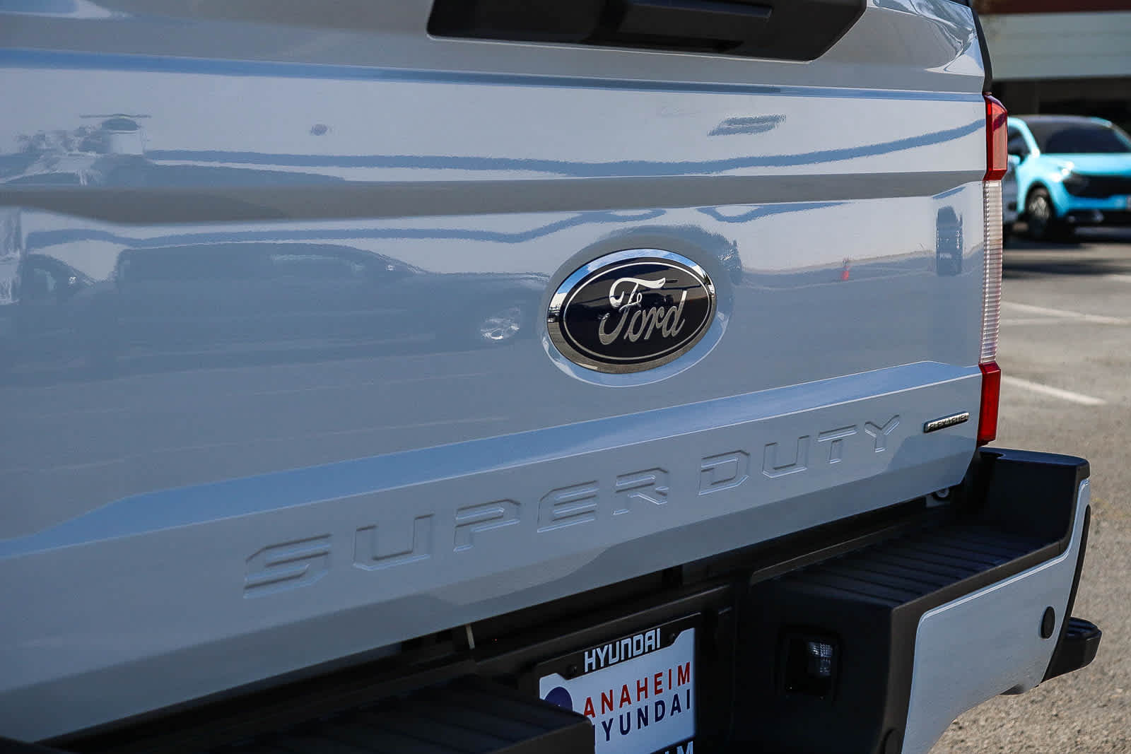Thumbnail: 2019 Ford Econoline - 10