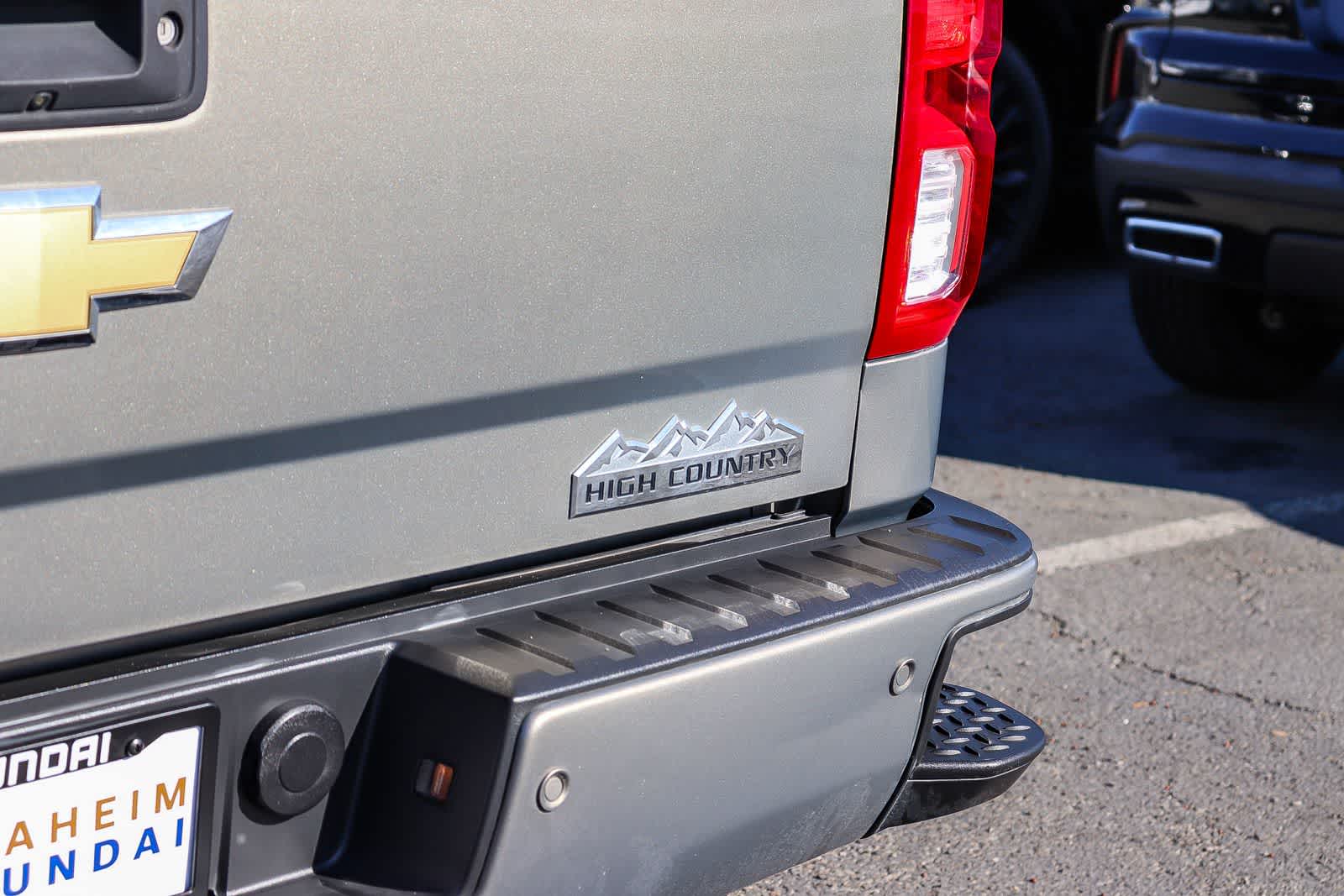 Thumbnail: 2017 Chevrolet Silverado 1500 - 10