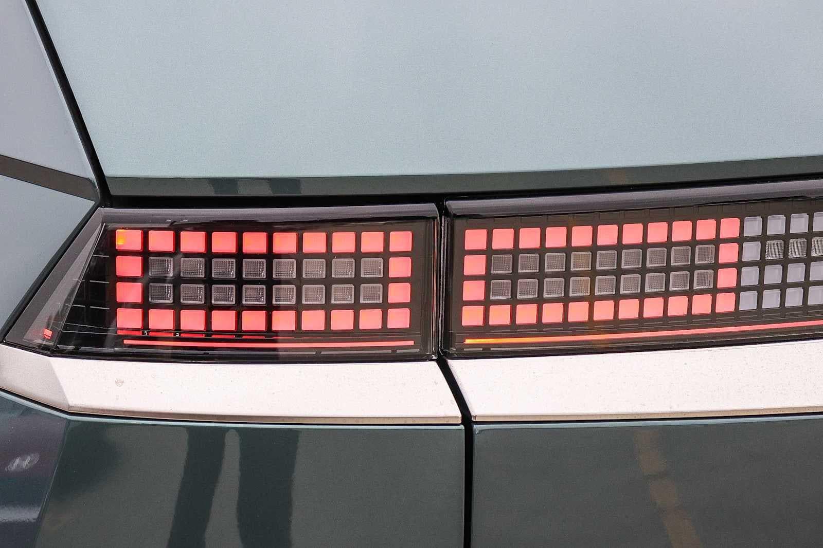 Thumbnail: 2026 Hyundai Ioniq 5 - 9