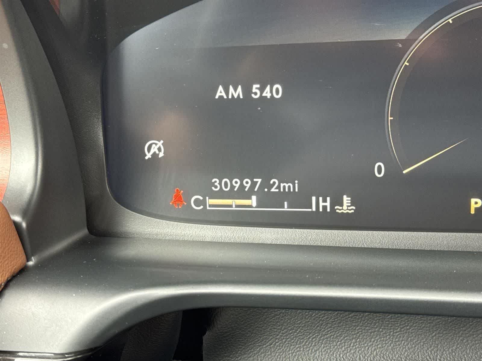 Thumbnail: 2023 Lincoln Aviator - 18