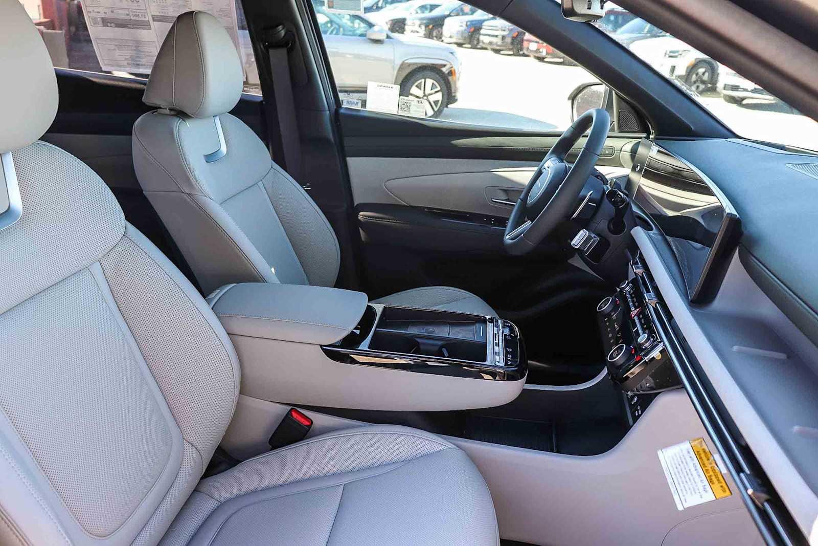 Thumbnail: 2025 Hyundai Tucson - 21