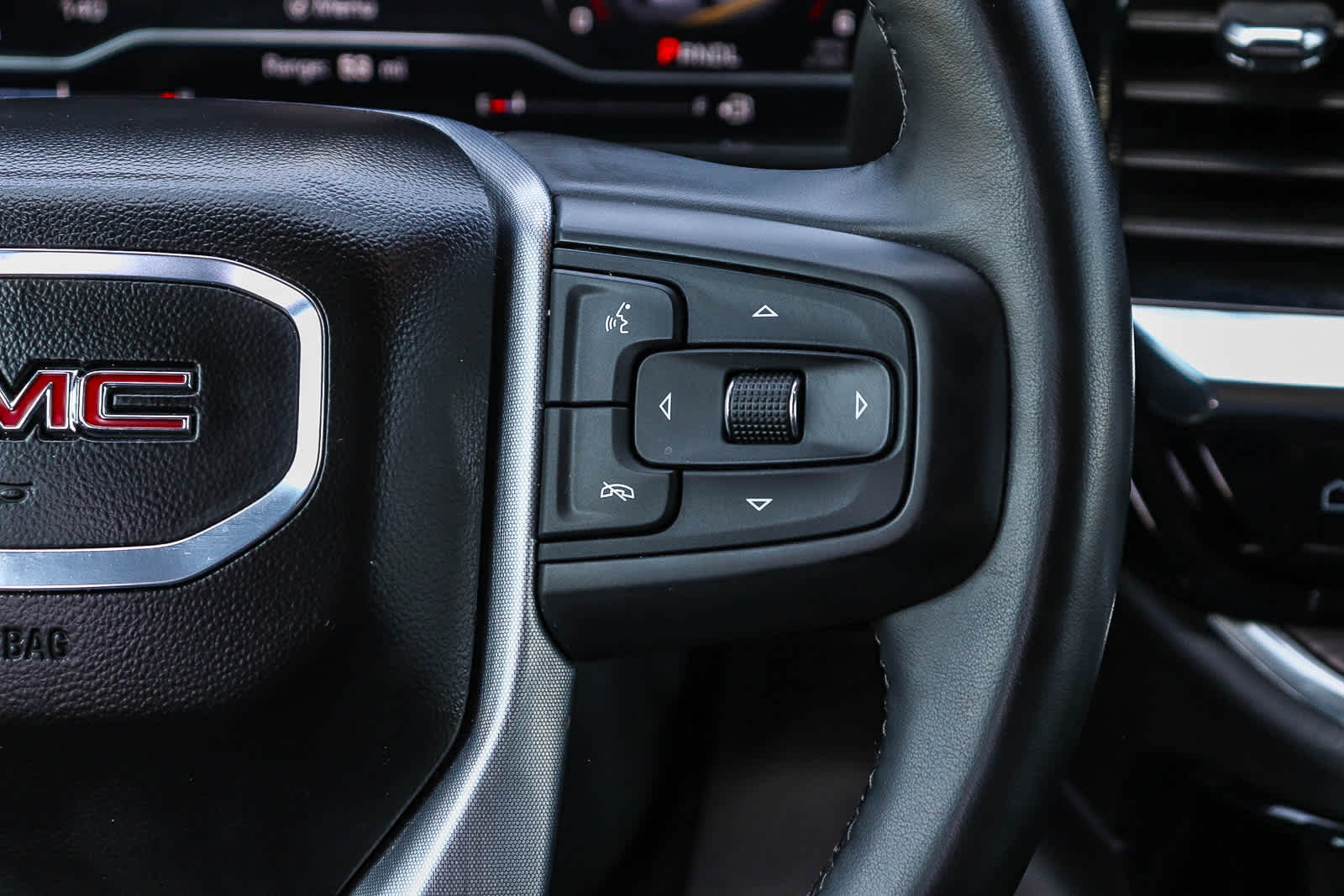 2024 GMC Sierra 1500 SLT - Photo 24