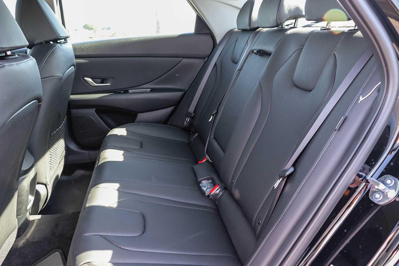 Thumbnail: 2026 Hyundai Elantra - 20