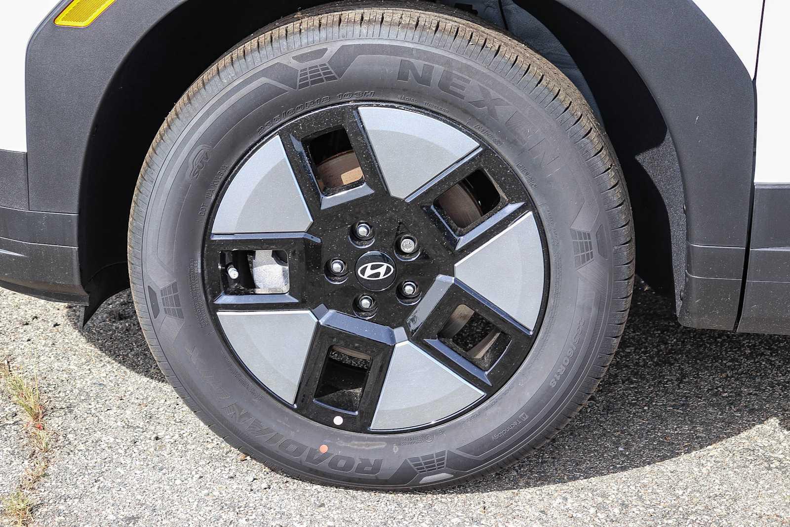 Thumbnail: 2026 Hyundai Santa Fe - 12