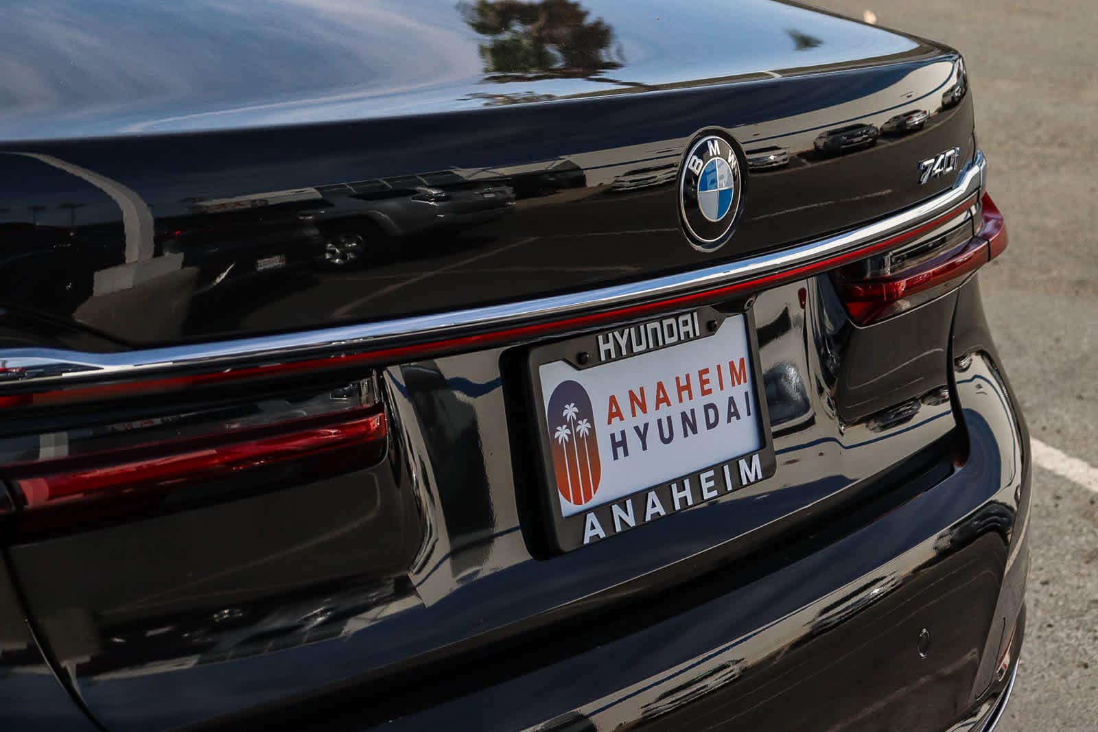 Thumbnail: 2021 BMW 7 Series - 10