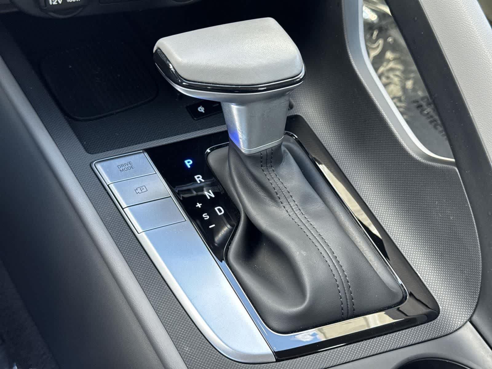 Thumbnail: 2025 Hyundai Elantra - 14