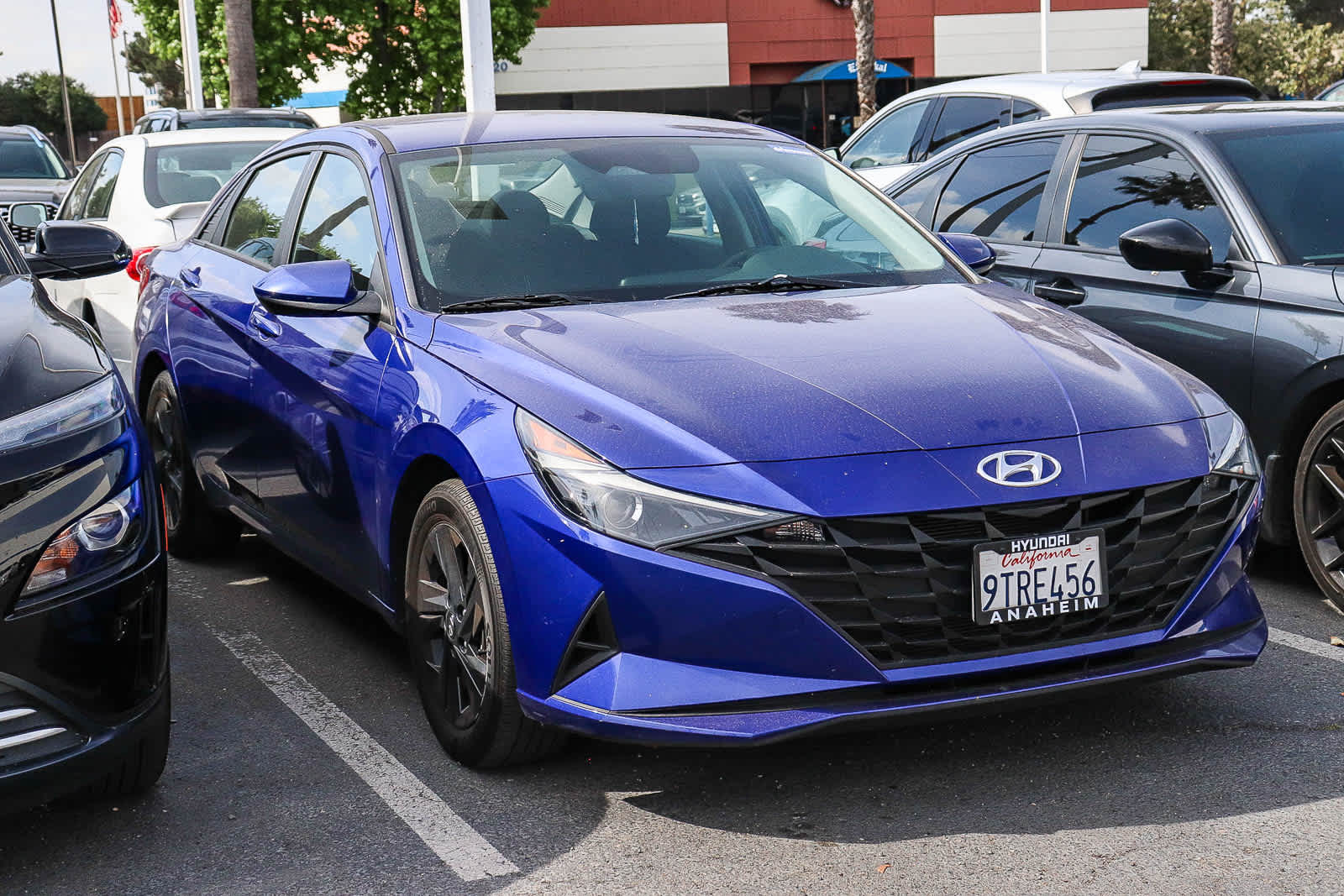 Thumbnail: 2022 Hyundai Elantra - 2