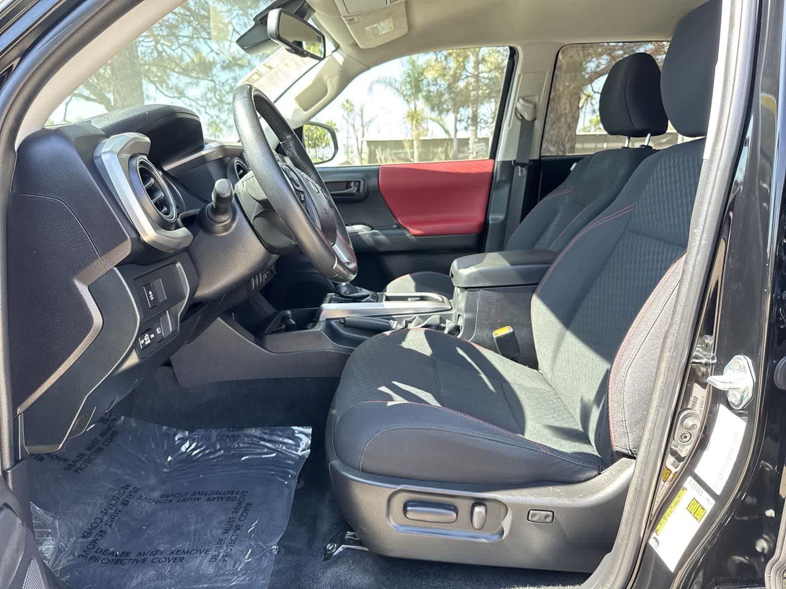 Thumbnail: 2023 Toyota Tacoma - 20