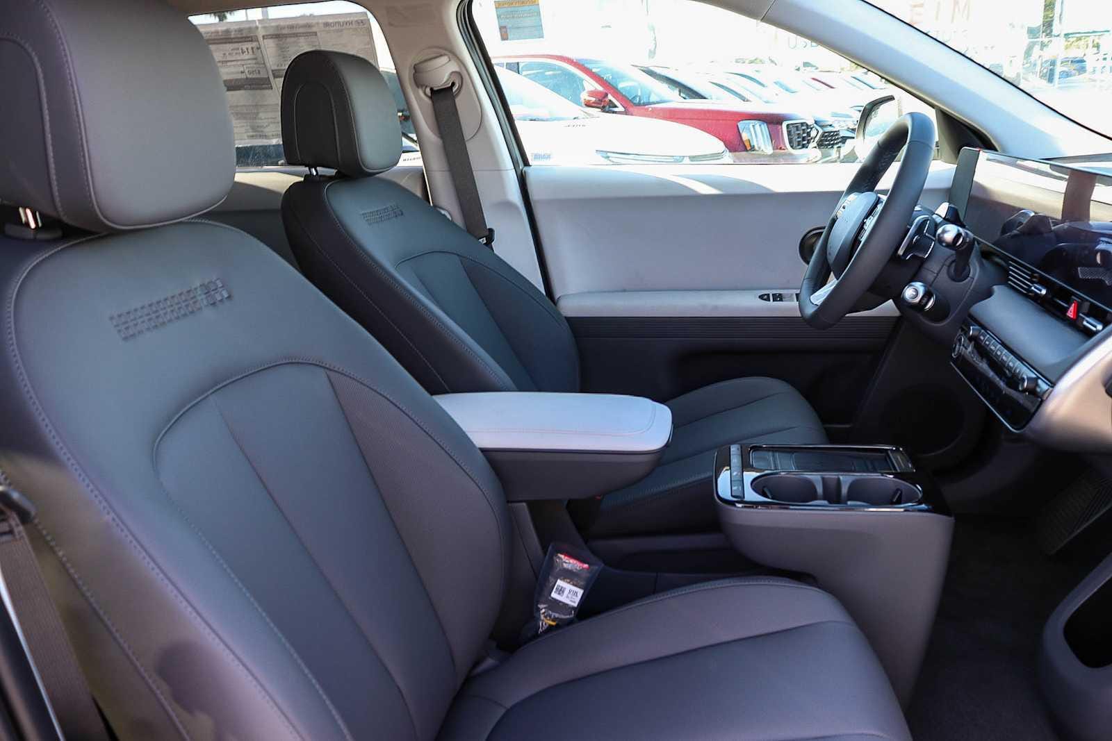 Thumbnail: 2026 Hyundai Ioniq 5 - 21