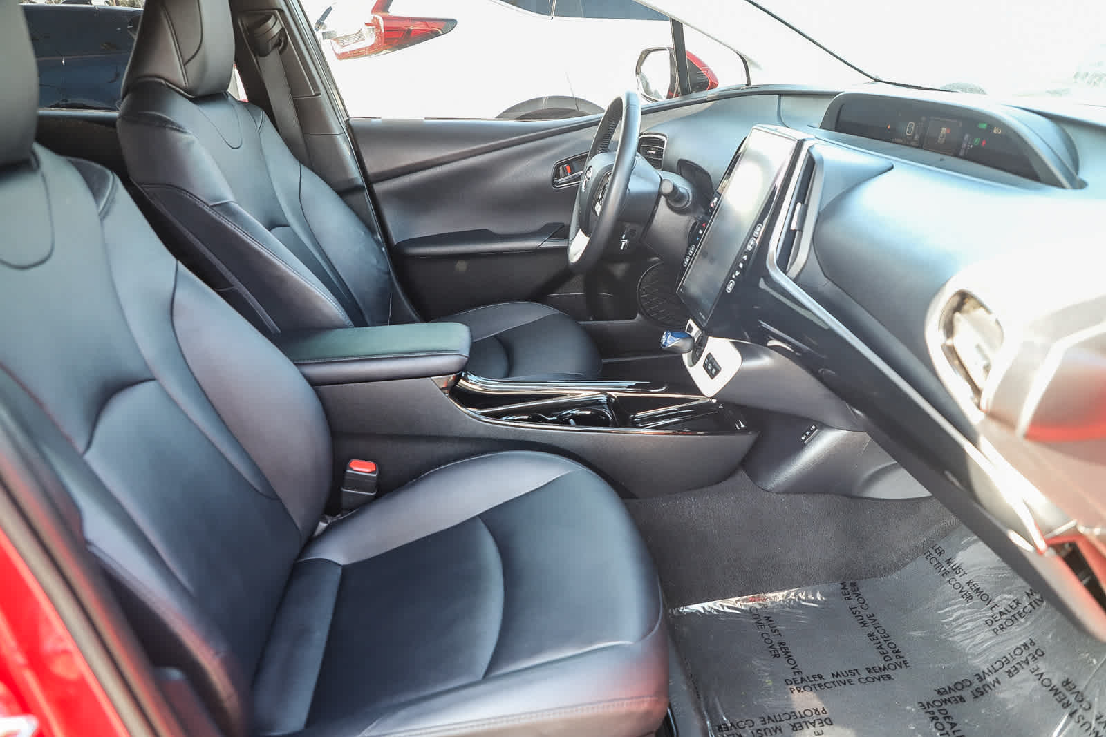 Thumbnail: 2018 Toyota Prius Prime - 17