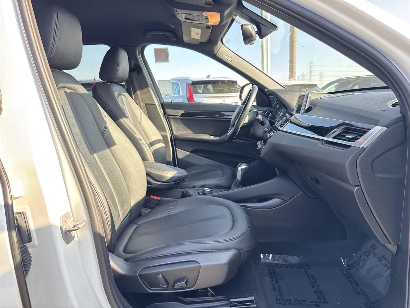 Thumbnail: 2017 BMW X1 - 20