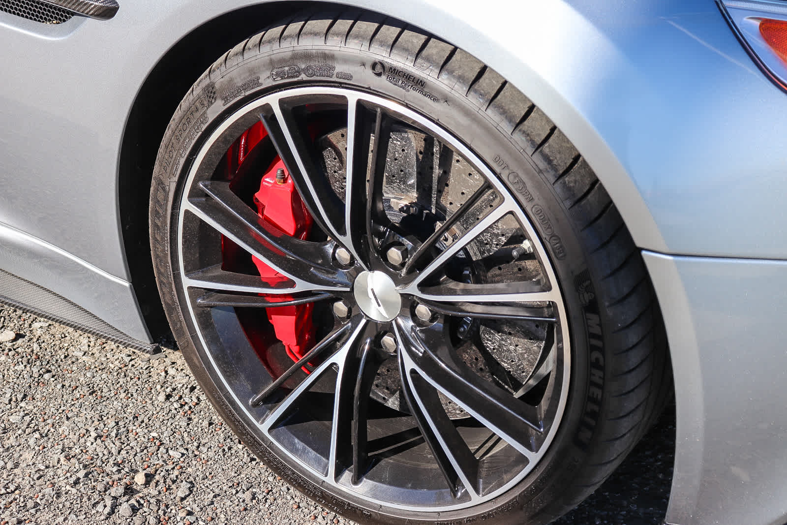 Thumbnail: 2014 Aston Martin Vanquish - 4