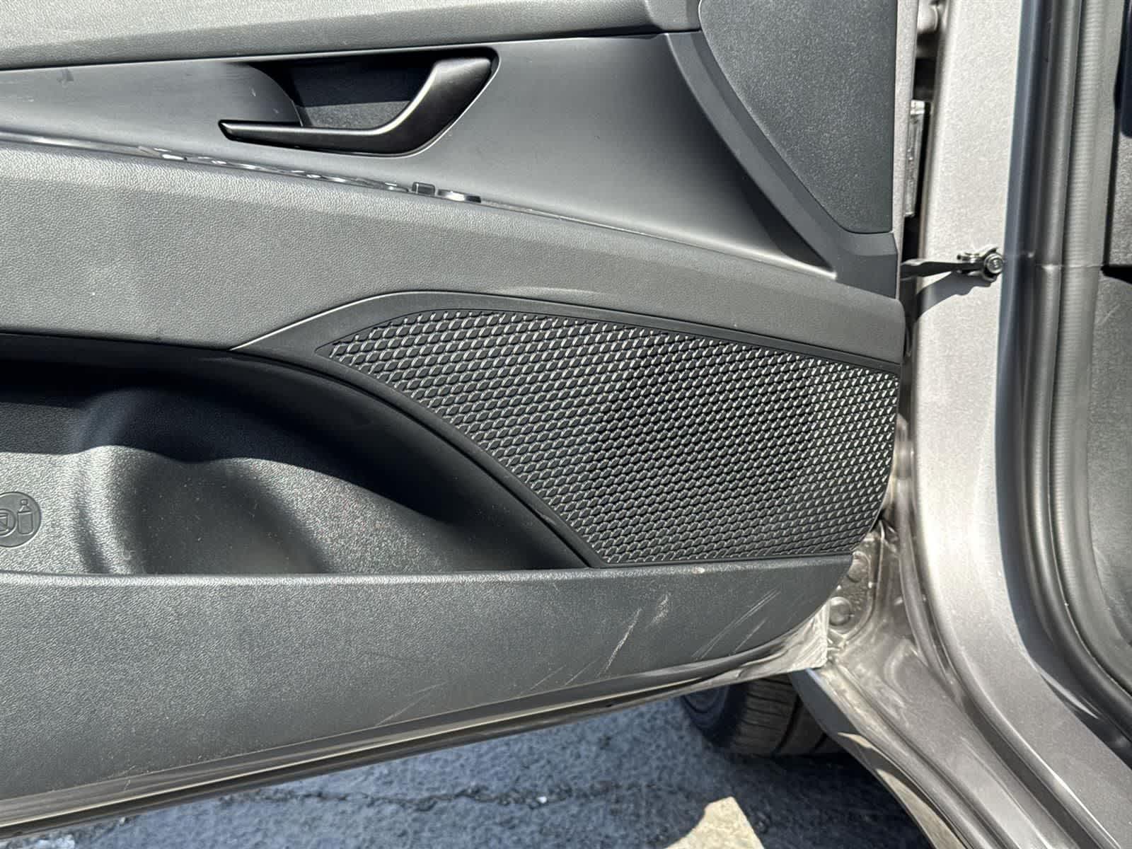 Thumbnail: 2025 Hyundai Elantra - 20