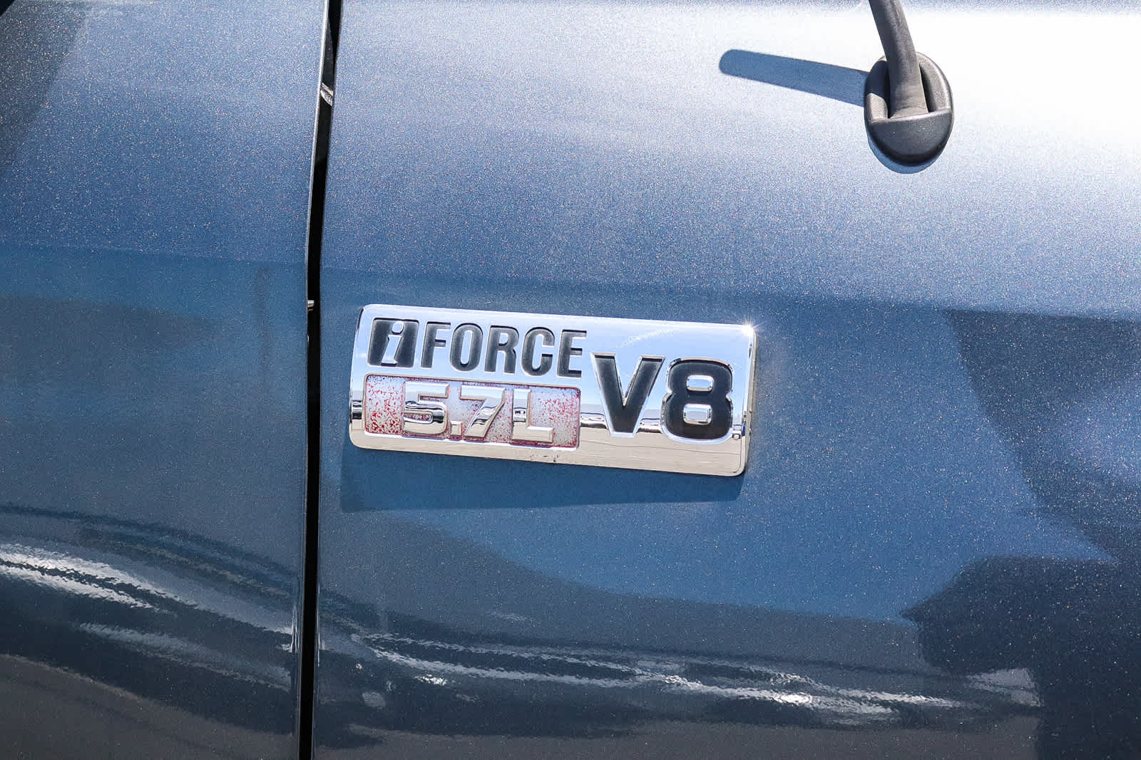 Thumbnail: 2010 Toyota Tundra - 17