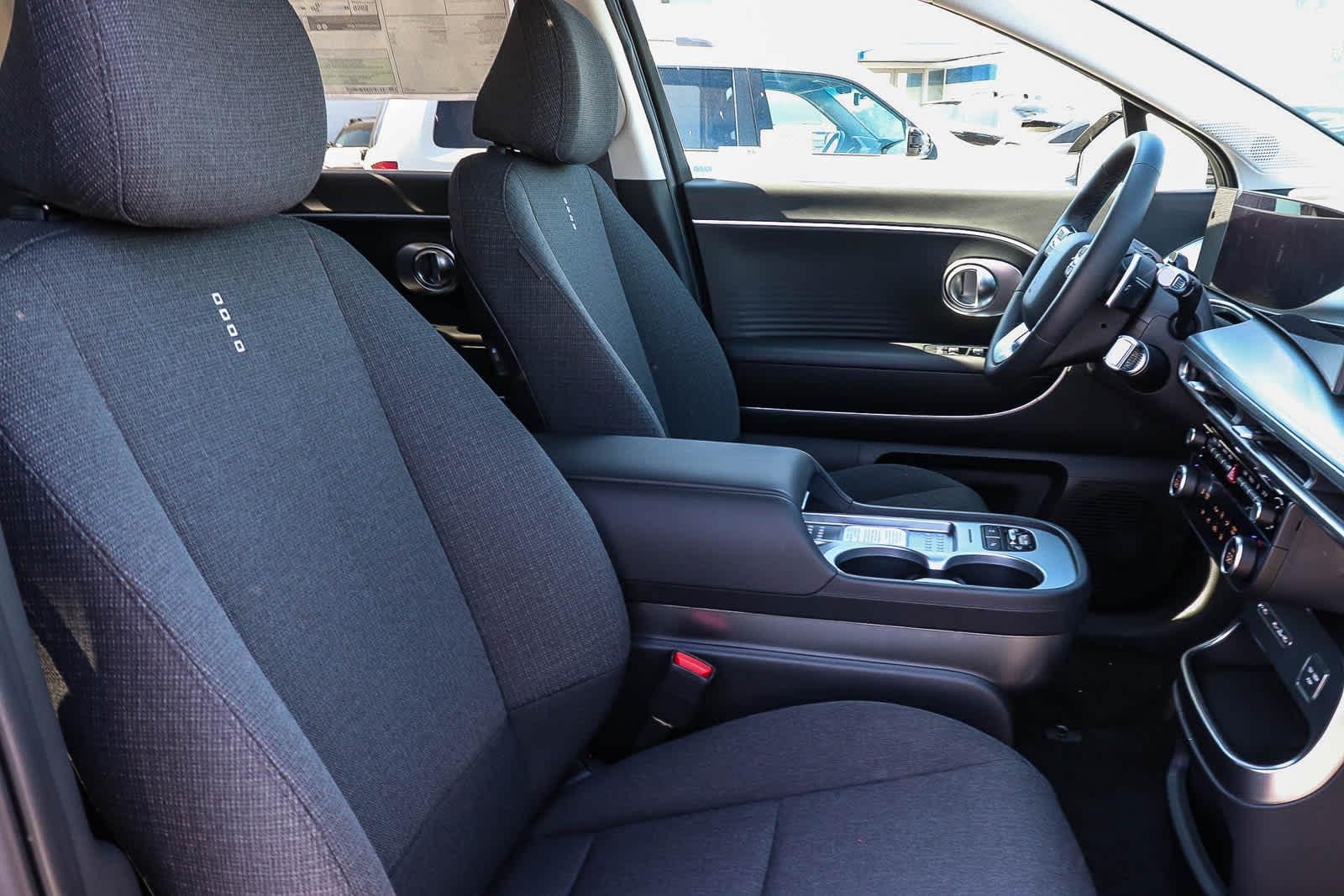 Thumbnail: 2026 Hyundai Ioniq - 24