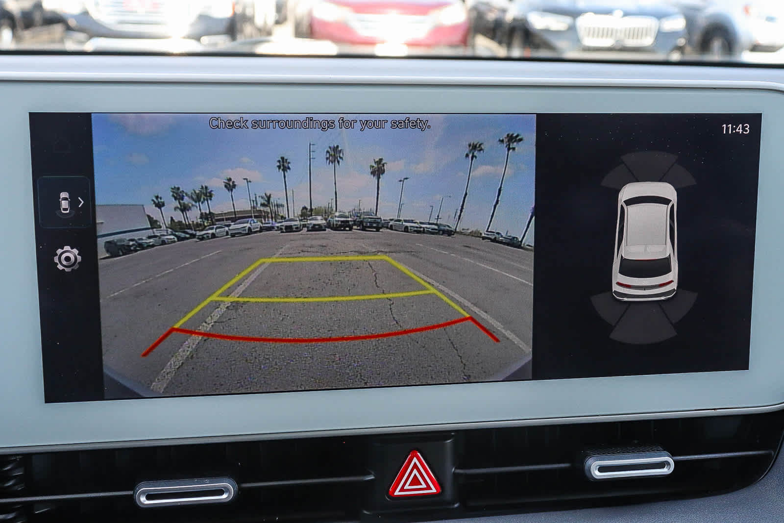 Thumbnail: 2022 Hyundai Ioniq 5 - 24