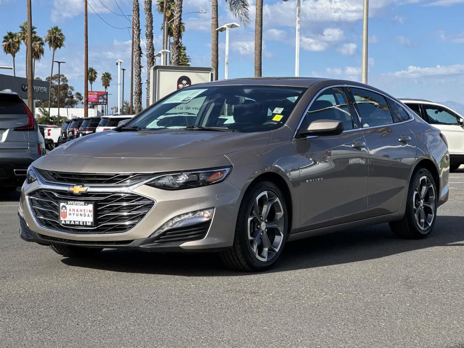Thumbnail: 2023 Chevrolet Malibu - 6