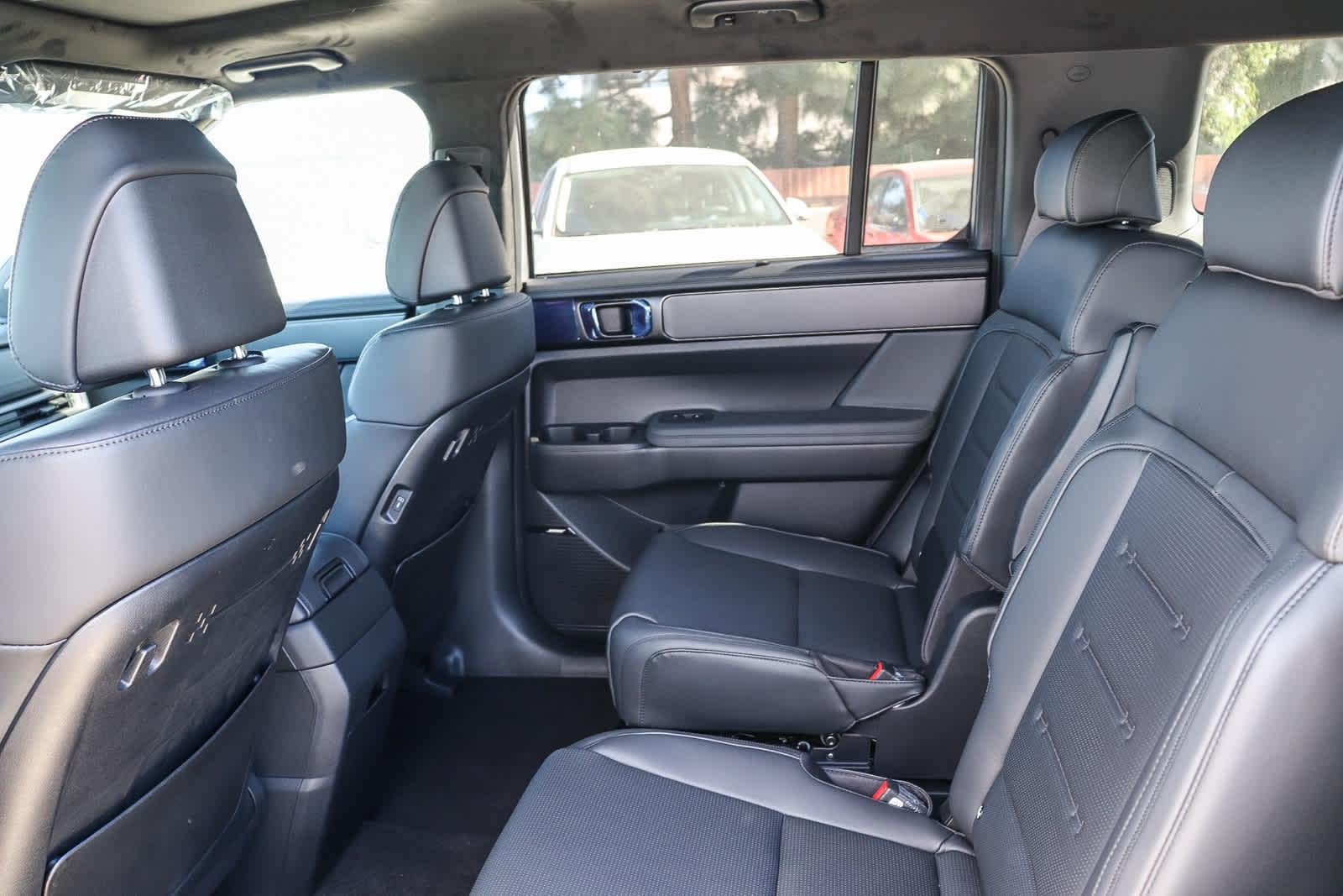 Thumbnail: 2026 Hyundai Santa Fe - 17