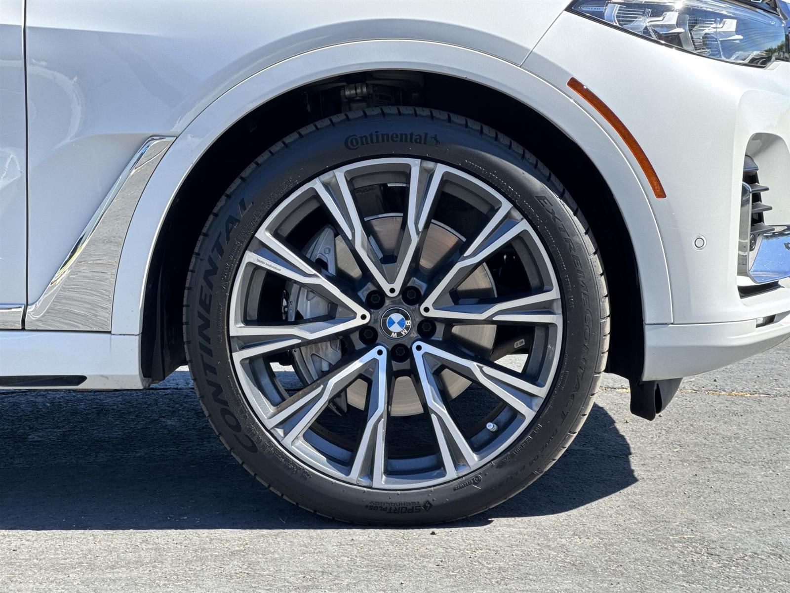 Thumbnail: 2022 BMW X7 - 45
