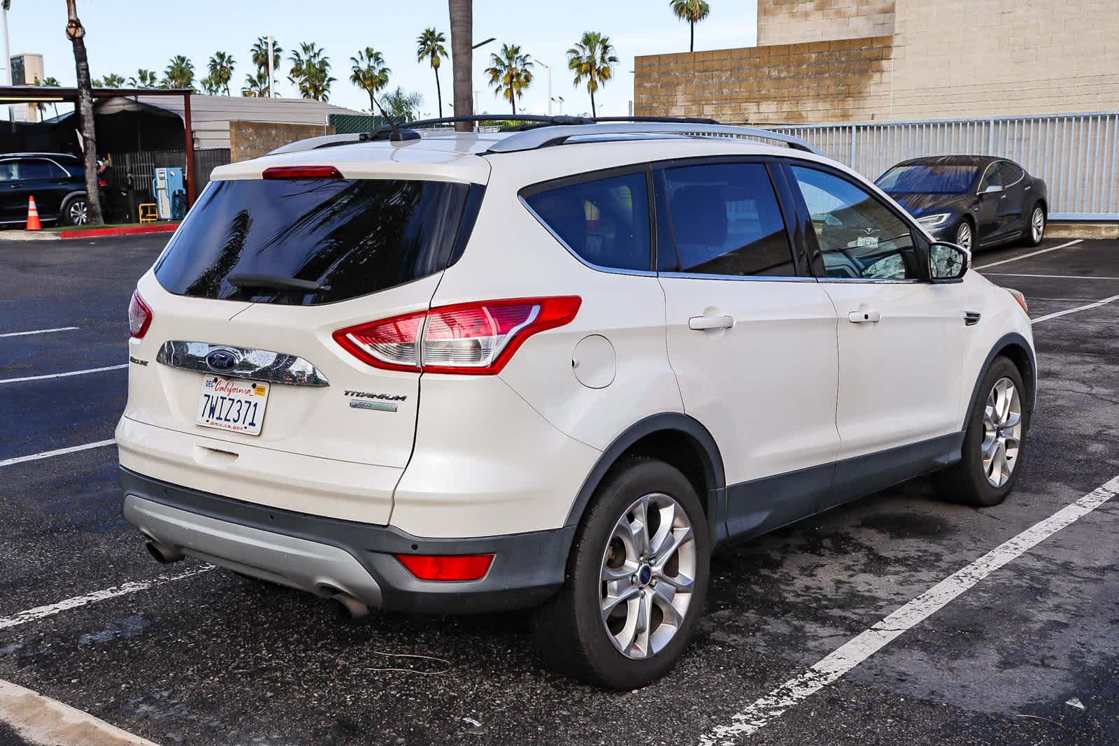Thumbnail: 2016 Ford Escape - 5