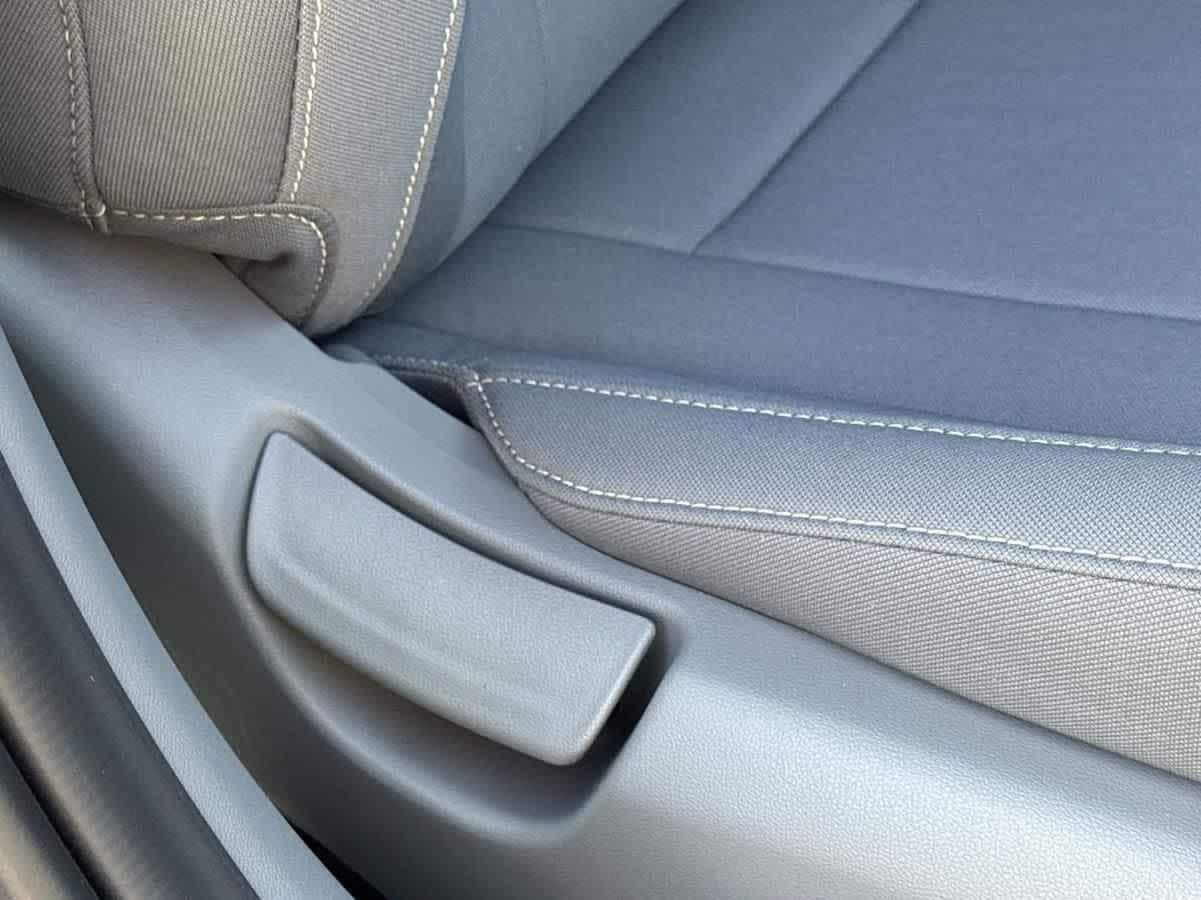 Thumbnail: 2025 Hyundai Elantra - 37