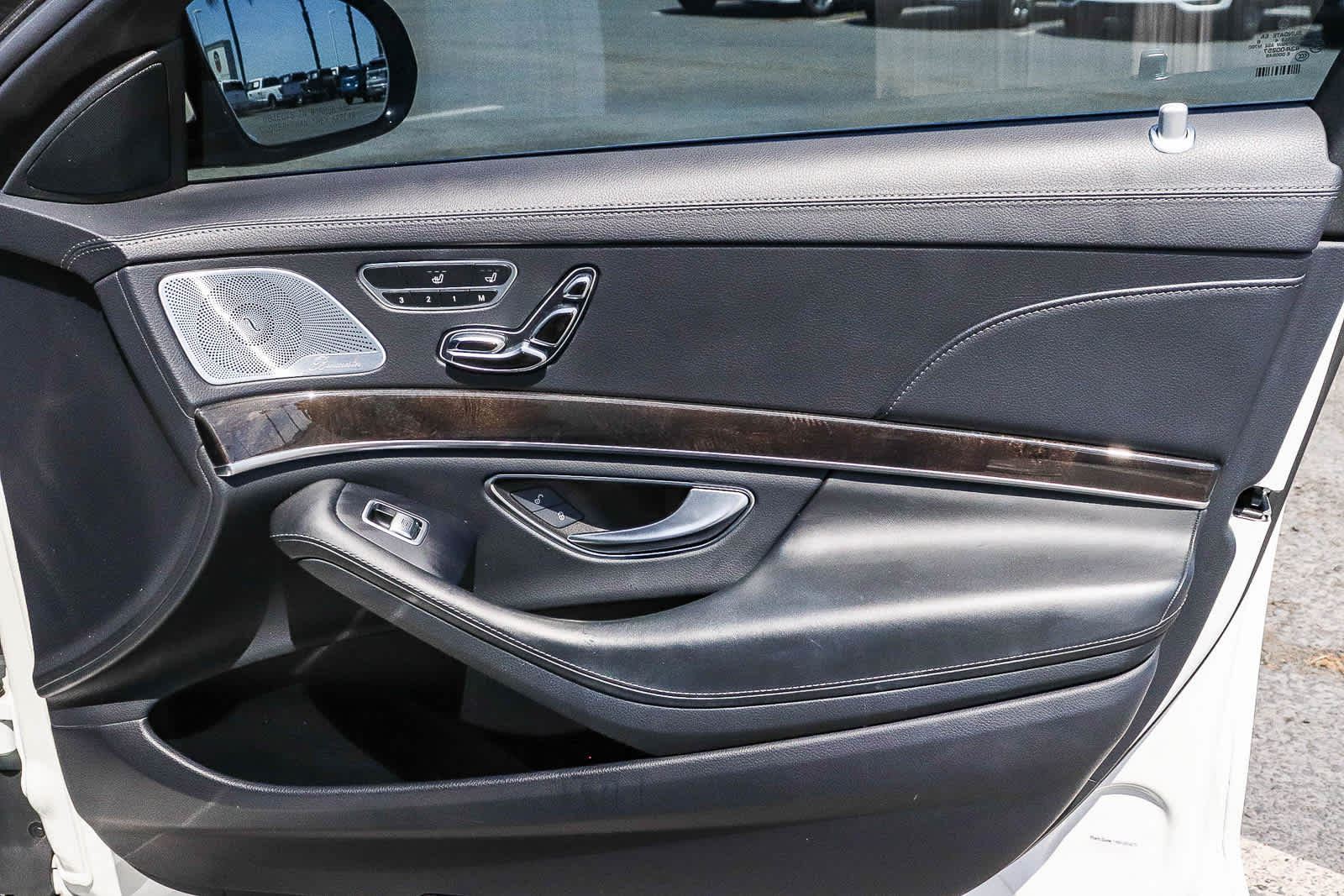 Thumbnail: 2019 Mercedes-Benz S-Class - 29