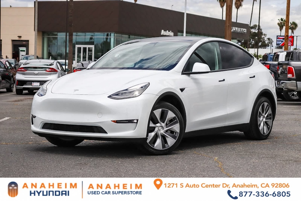 Used 2022 Tesla Model Y Long Range SUV