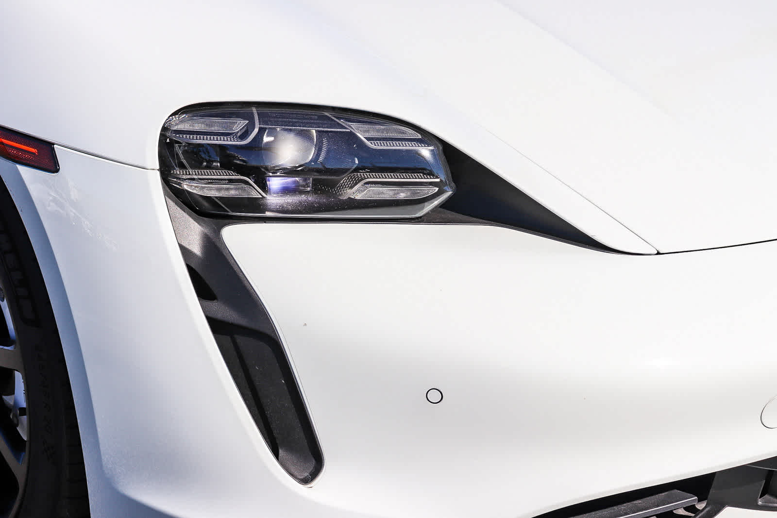 Thumbnail: 2021 Porsche Taycan - 4