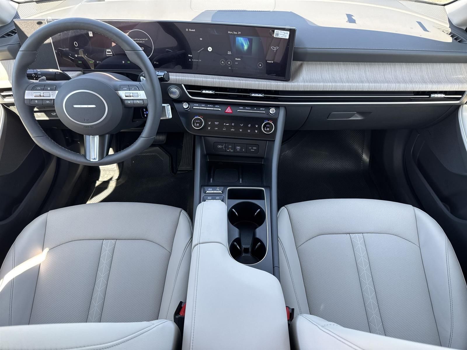 Thumbnail: 2025 Hyundai Sonata - 9