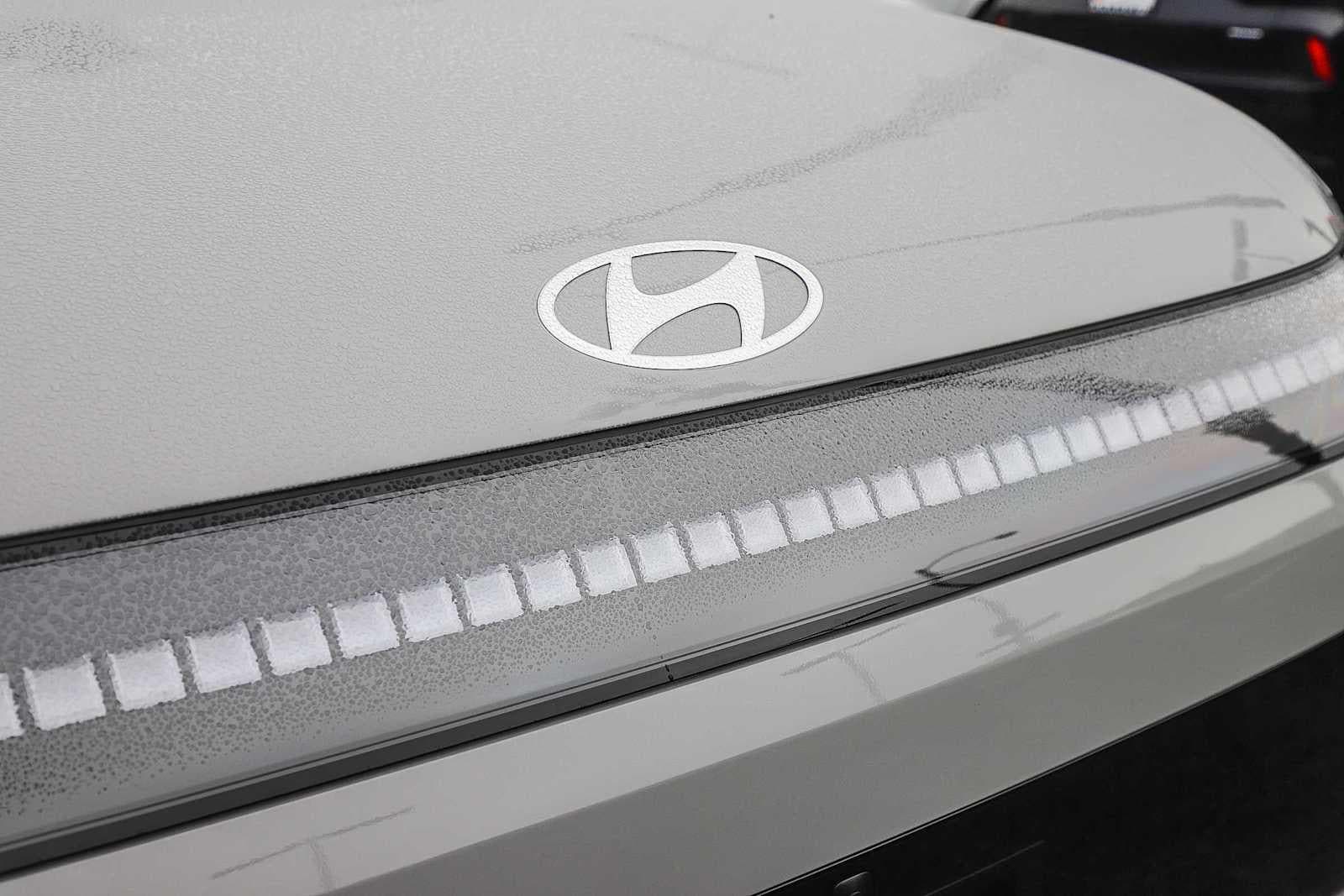 Thumbnail: 2026 Hyundai Ioniq - 5