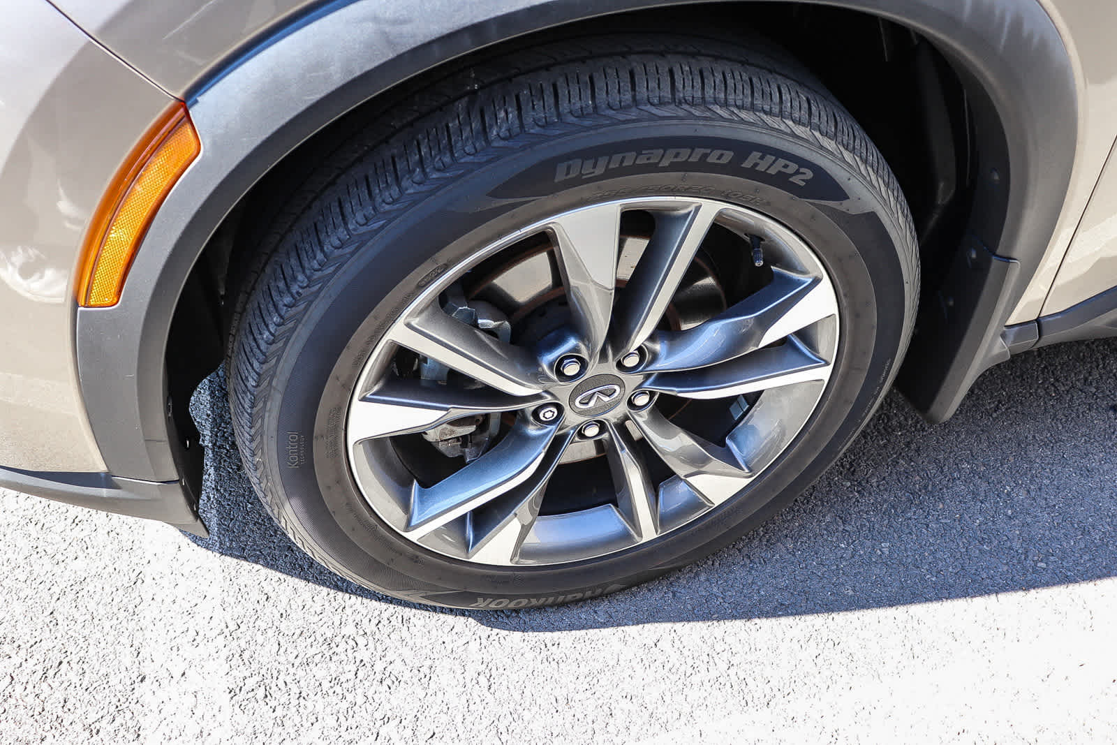 Thumbnail: 2023 INFINITI QX60 - 4