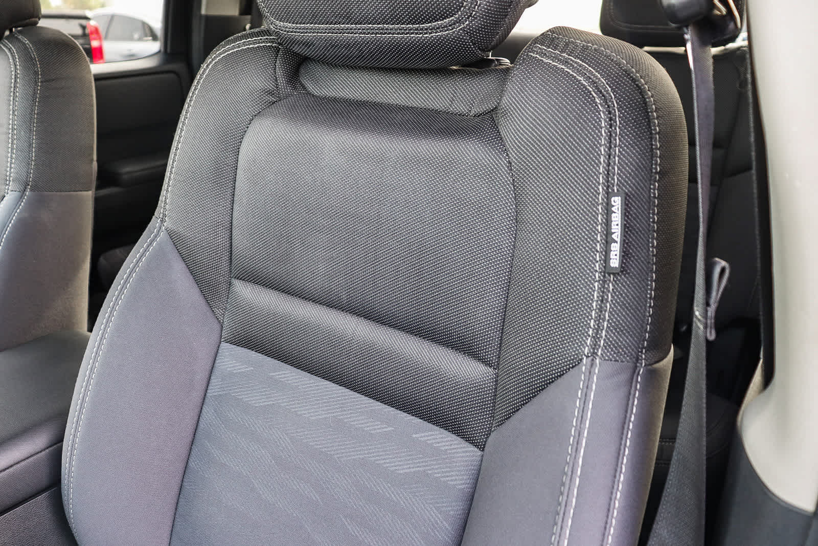 Thumbnail: 2022 Nissan Frontier - 26