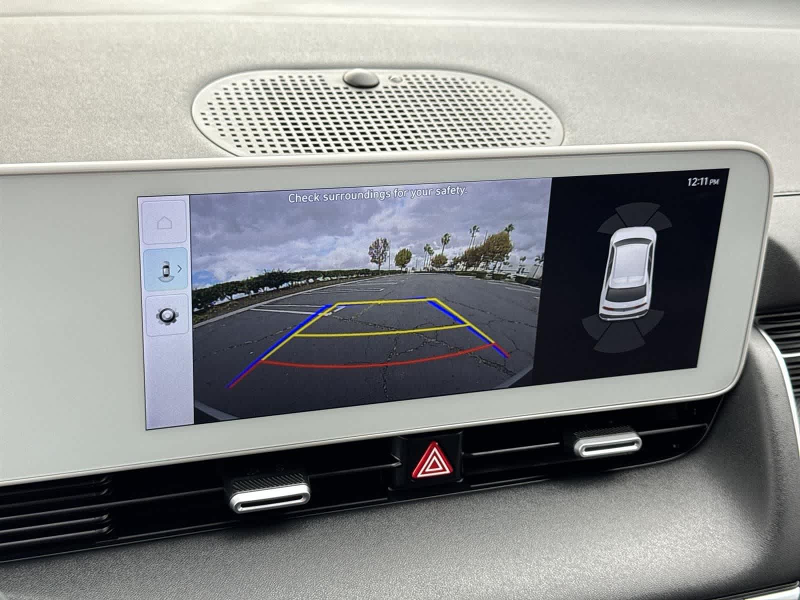 Thumbnail: 2023 Hyundai Ioniq 5 - 17