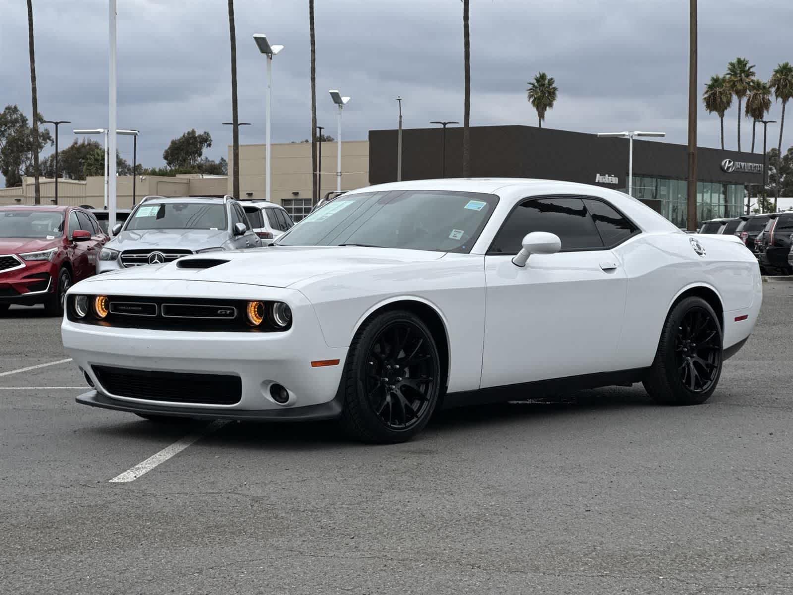 Thumbnail: 2022 Dodge Challenger - 6
