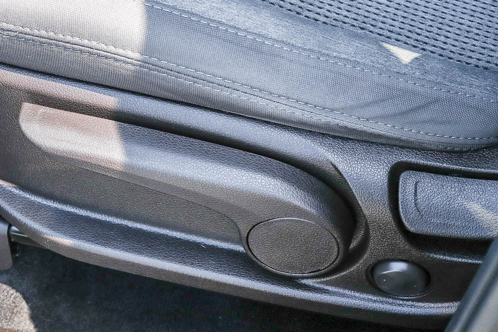 Thumbnail: 2019 Hyundai Santa Fe - 27