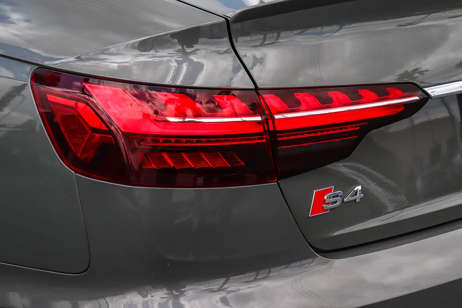 Thumbnail: 2023 Audi S4 - 9