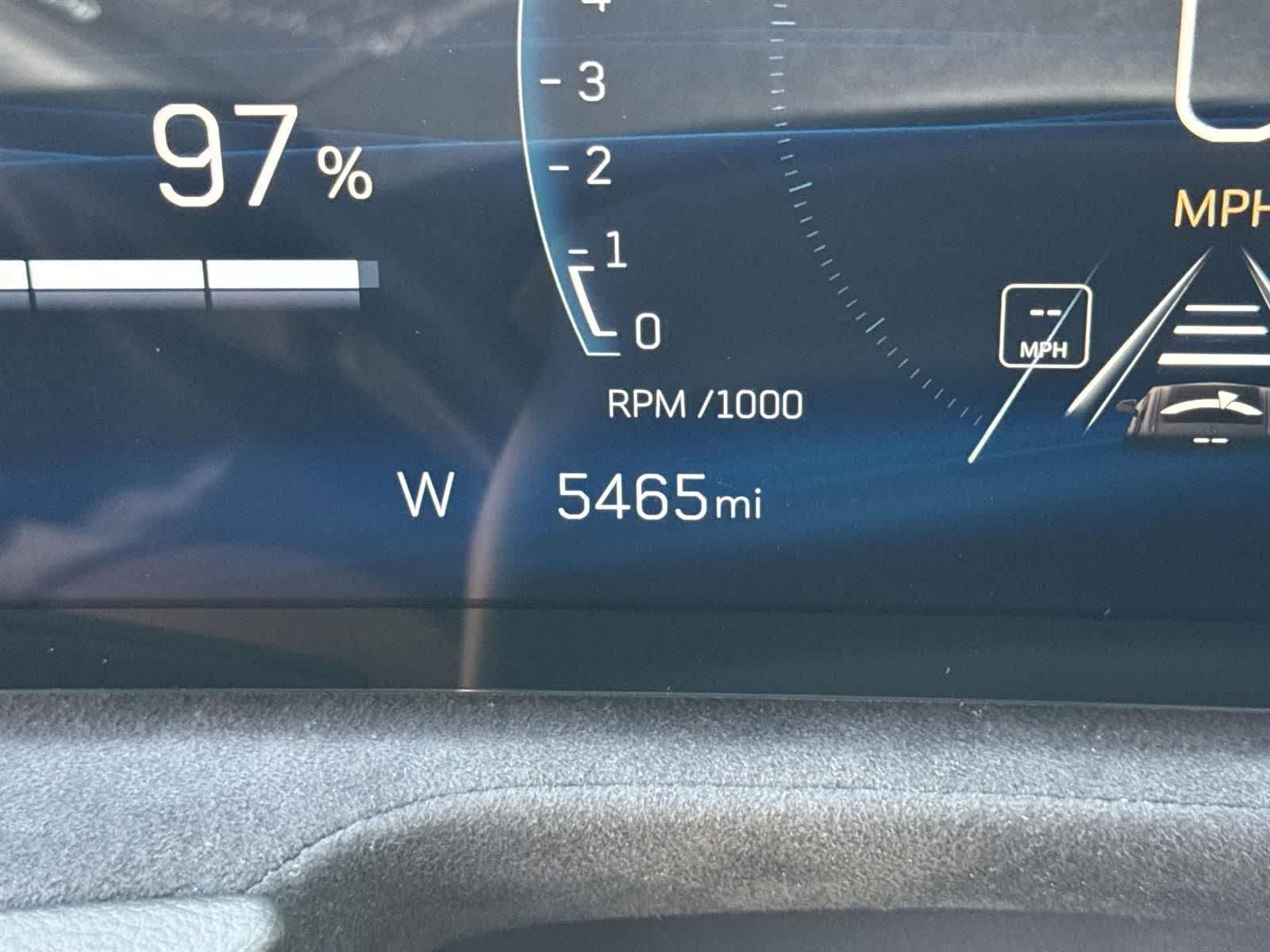 Thumbnail: 2025 Cadillac XT4 - 17