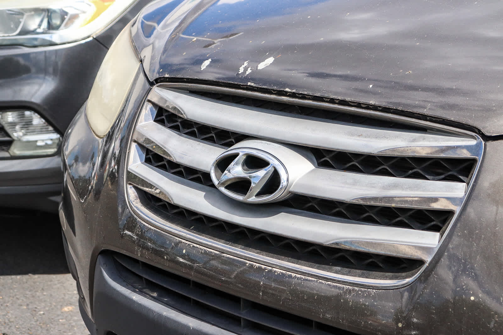 Thumbnail: 2012 Hyundai Santa Fe - 3