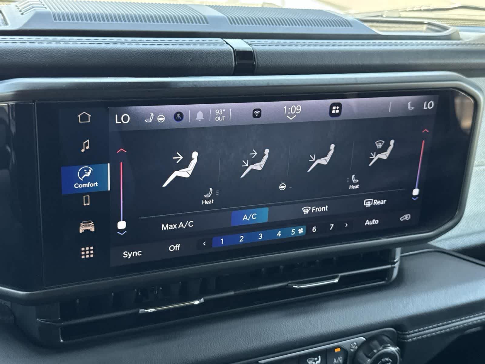 Thumbnail: 2024 Jeep Wrangler - 12