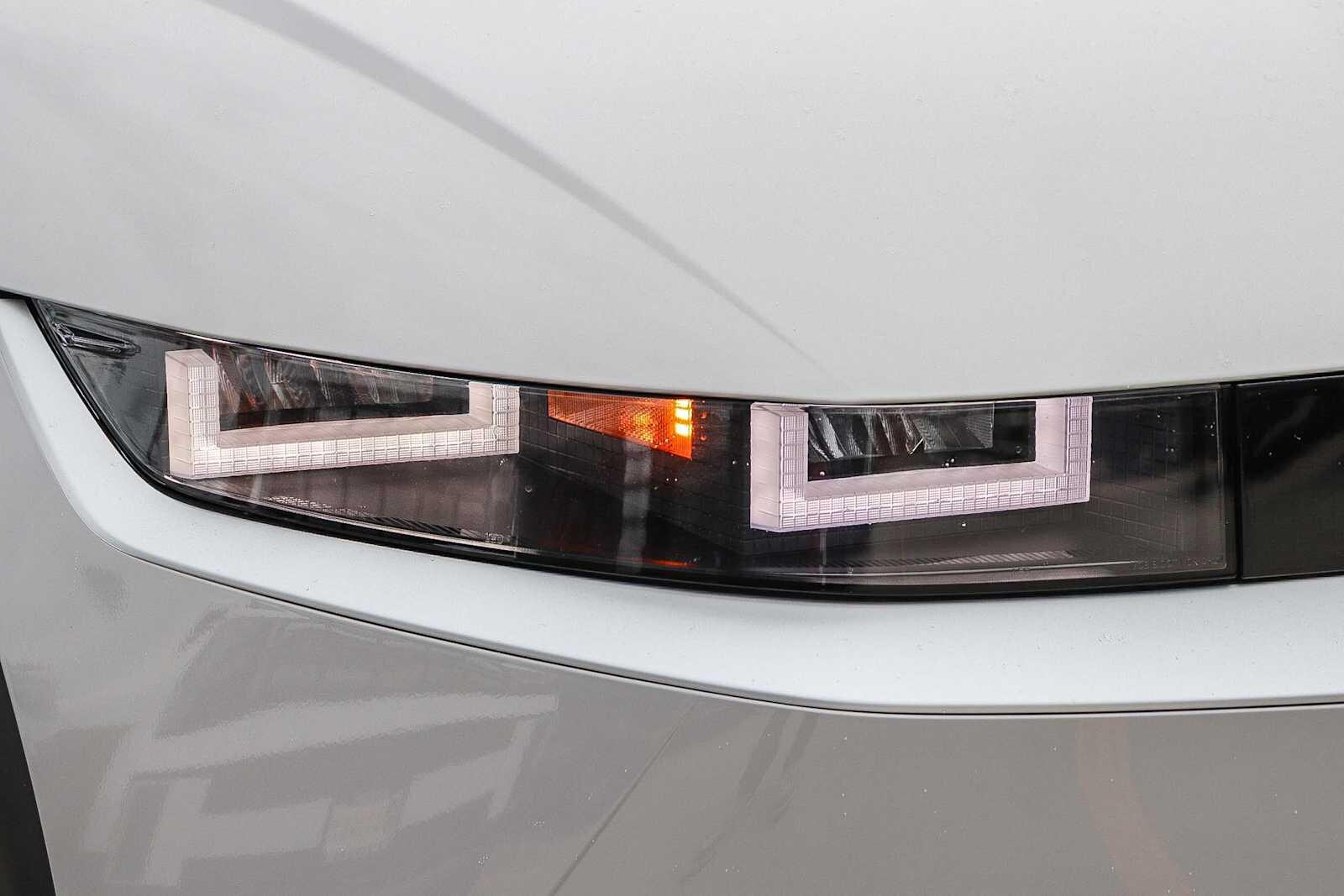 Thumbnail: 2026 Hyundai Ioniq 5 - 4