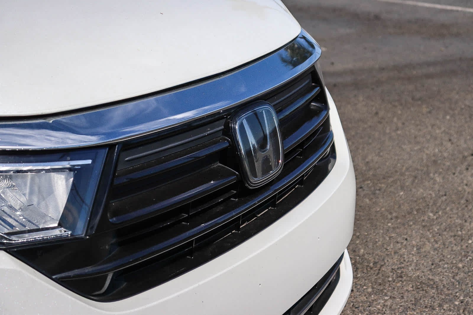 2022 Honda Odyssey Touring photo 4