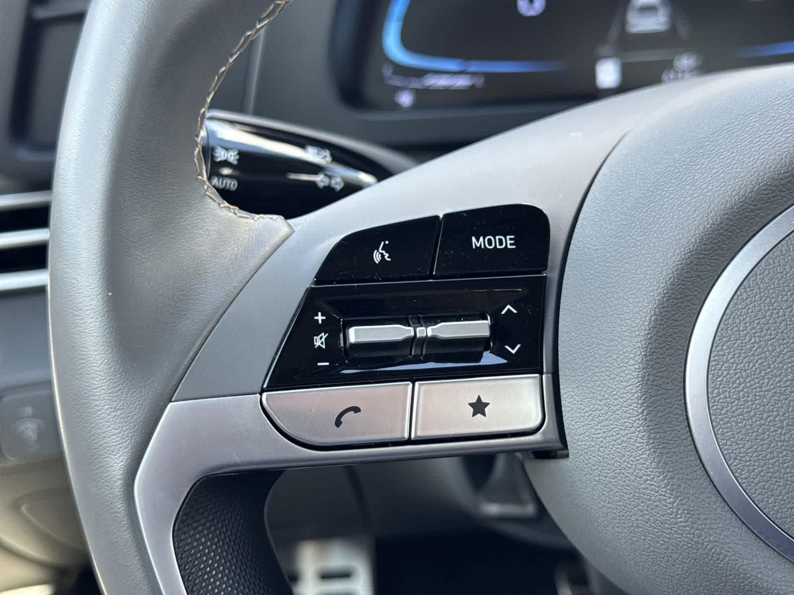 Thumbnail: 2025 Hyundai Elantra - 10