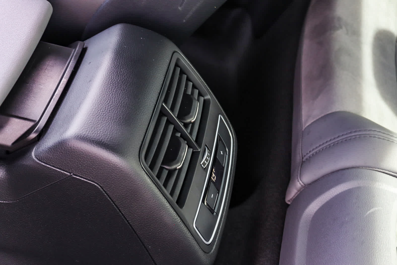 Thumbnail: 2023 Audi S5 - 25