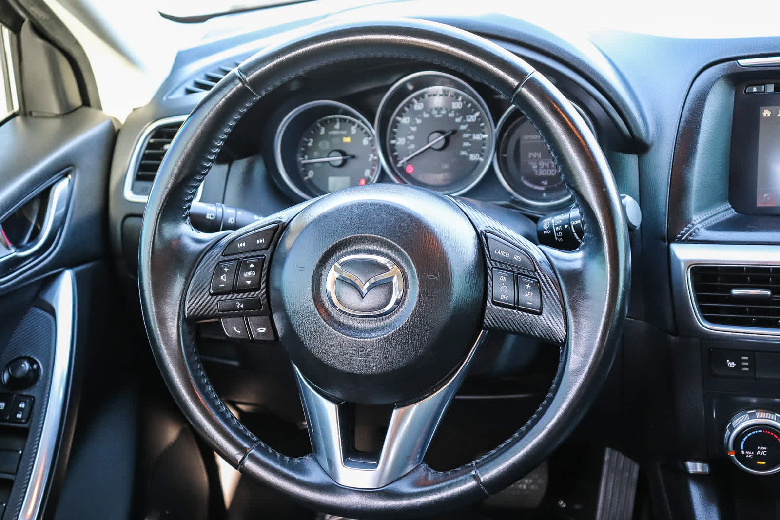 Thumbnail: 2016 Mazda CX-5 - 17