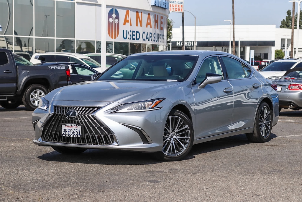 Used 2023 Lexus ES 350 Sedan