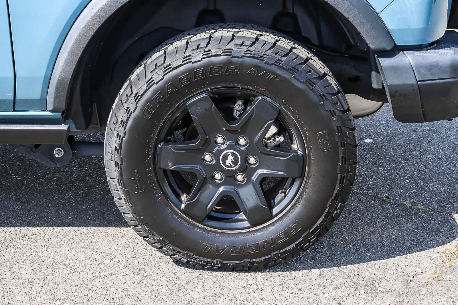 Thumbnail: 2022 Ford Bronco - 11